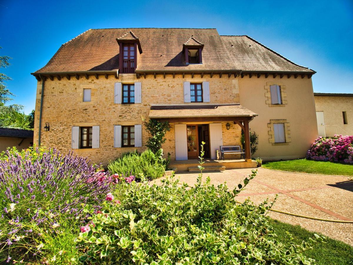 Logis Hotel Archambeau Thonac エクステリア 写真