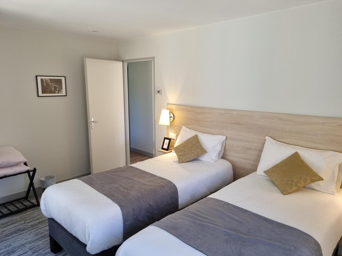 Logis Hotel Archambeau Thonac エクステリア 写真